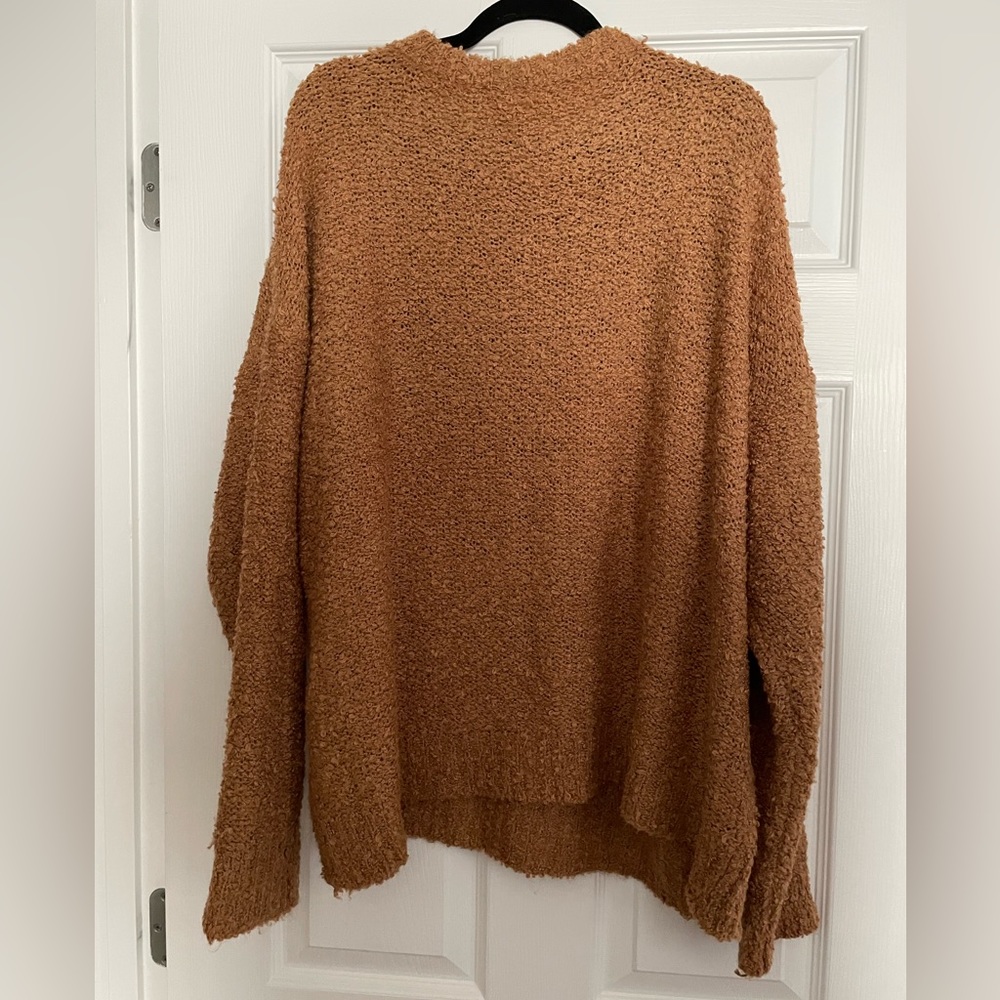 Chicsoul 3X sweater, like new condition from a clean smoke free home.
